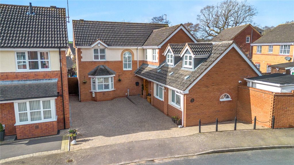 Property photo 1 of 30 Picture No. 03