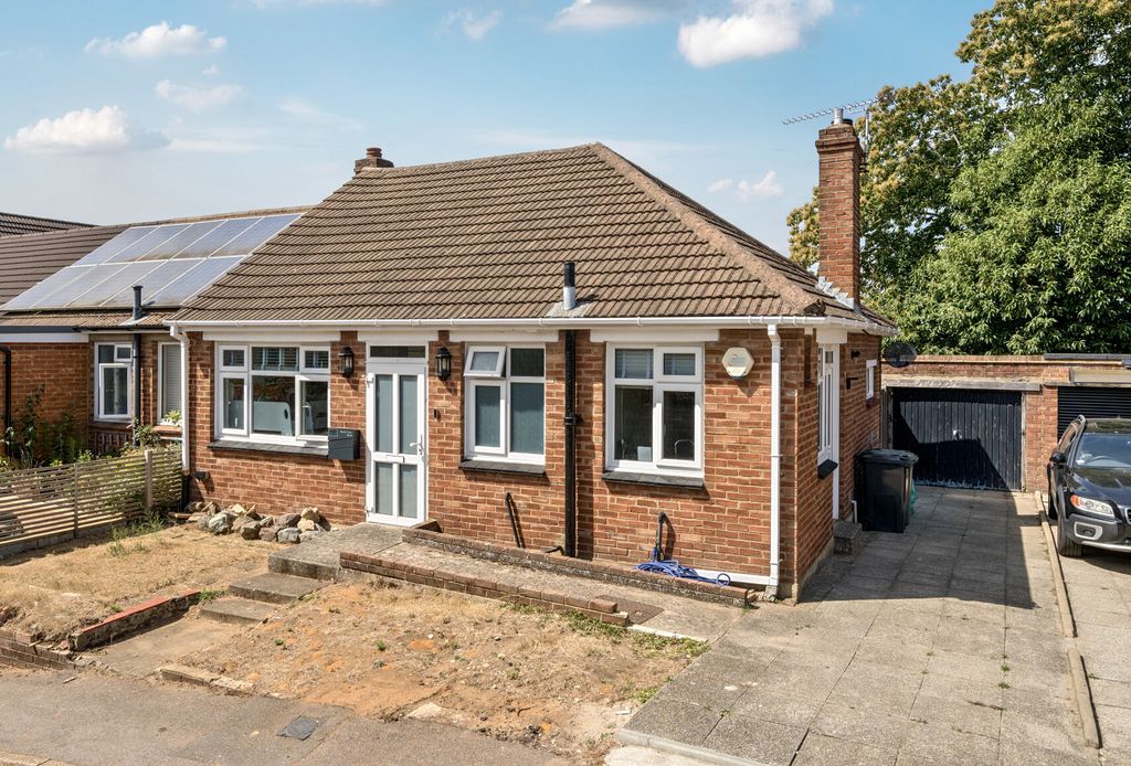 Property photo 1 of 14 1314669-1-6863Efa...