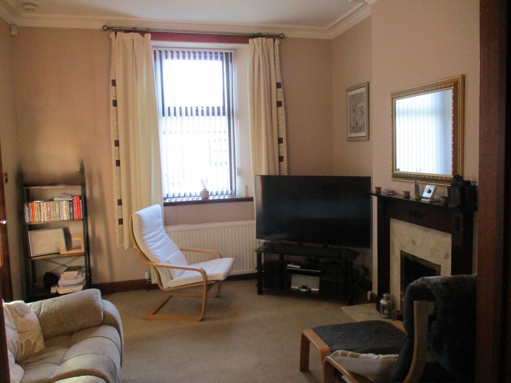 Property photo 3 of 24