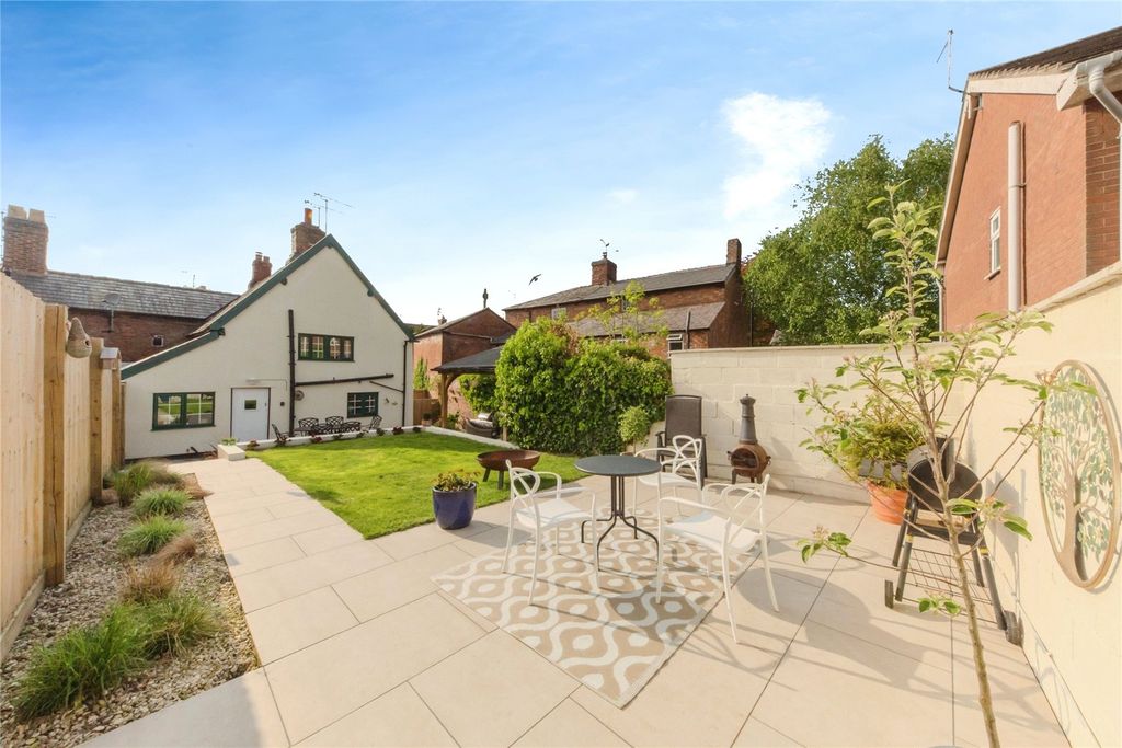 Property photo 1 of 17 Picture No. 20