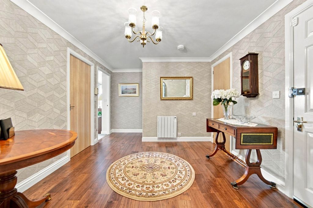 Property photo 3 of 30