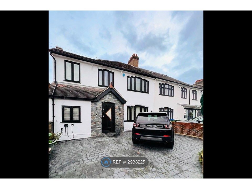 Property photo 1 of 24