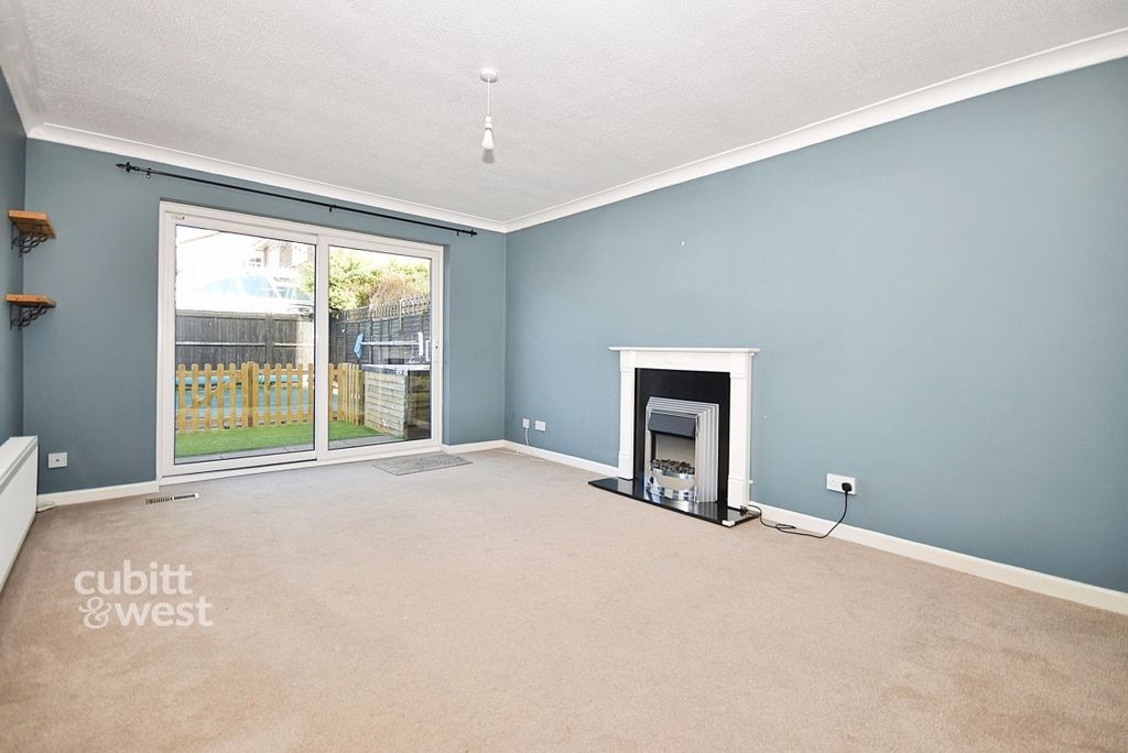 Property photo 2 of 18 6720c36E-Dsc_4194