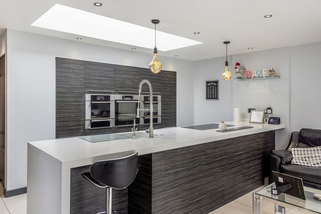 Property photo 3 of 43 421A Newark Road (South Hykeham)-23