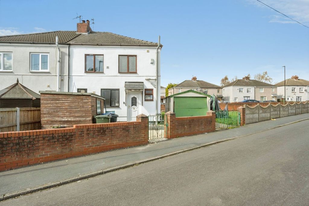 Property photo 1 of 14