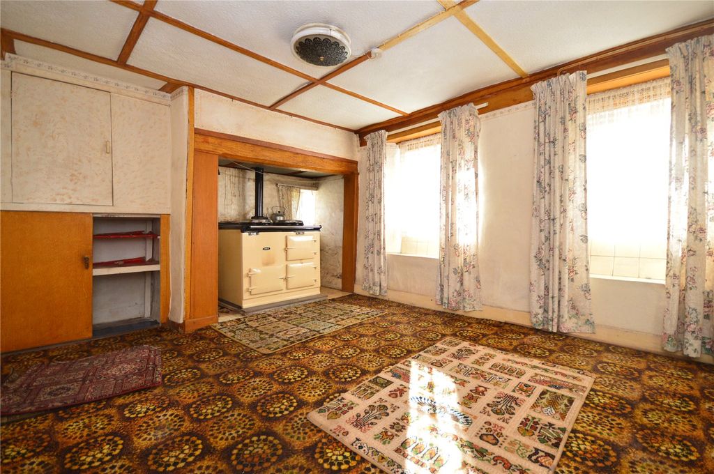 Property photo 2 of 17 Picture No. 02