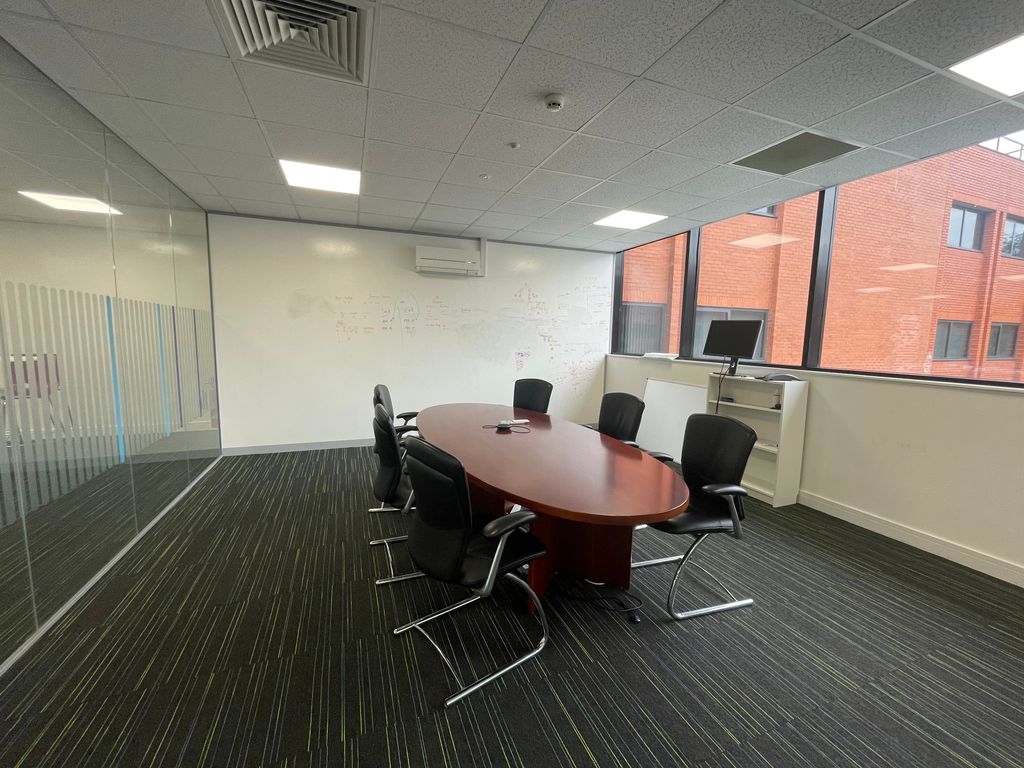 Property photo 3 of 12