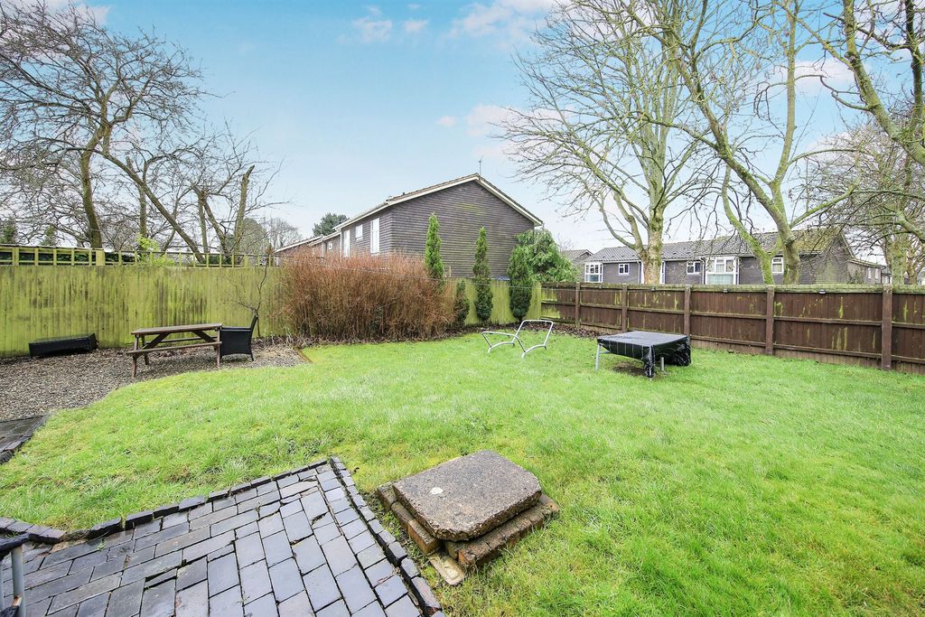 Property photo 2 of 15