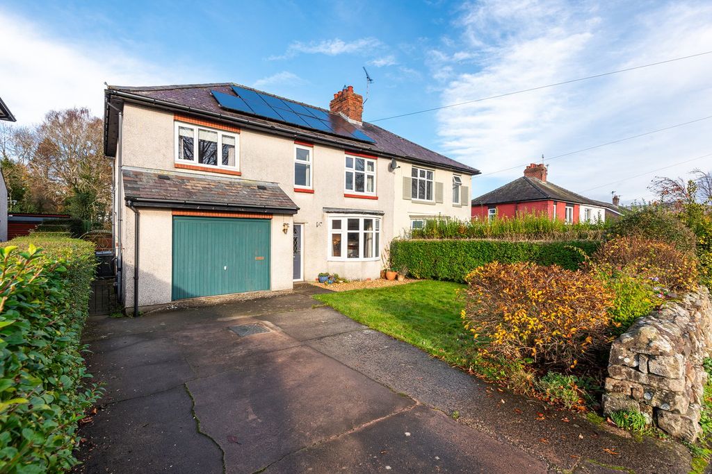 Property photo 1 of 20 External