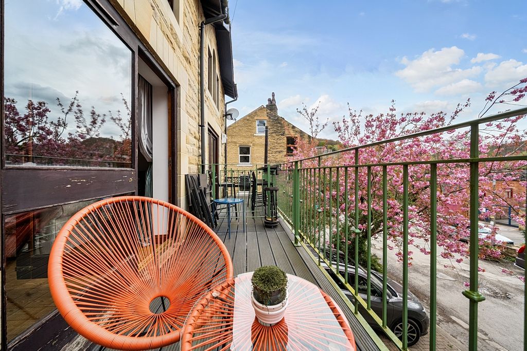 Additional image 7 of 3 bed semi-detached house for saleVictoria Road, Hebden Bridge, West Yorkshire HX7