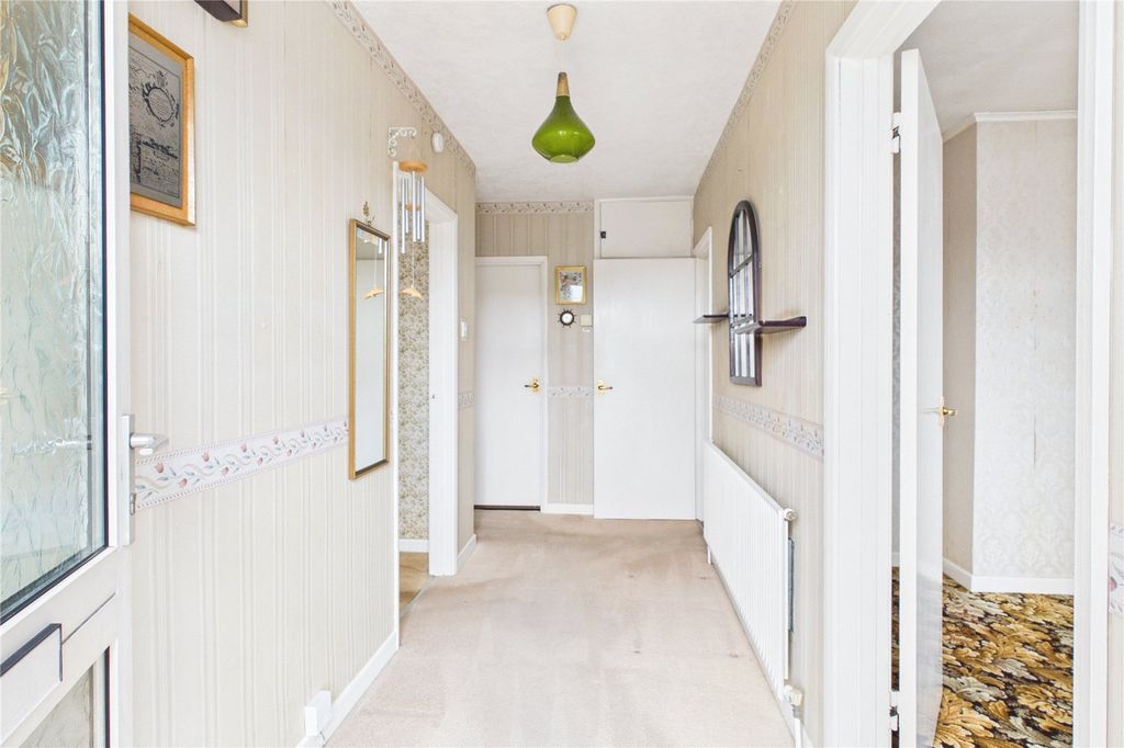 Property photo 2 of 12 Picture No. 05