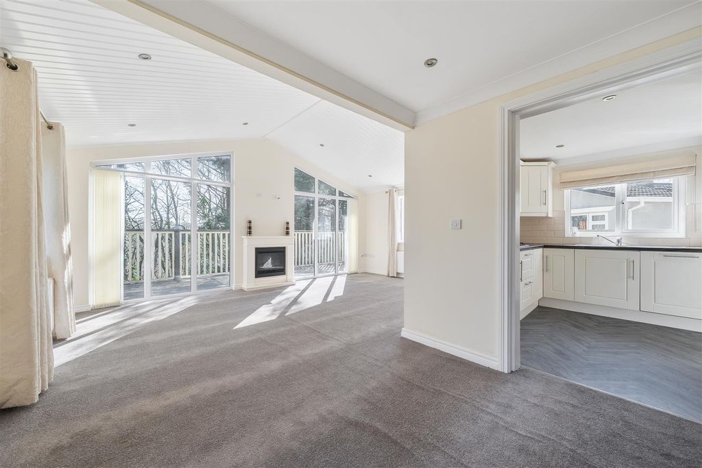 Property photo 2 of 20 Sumner Sitting Dining Room..Jpg