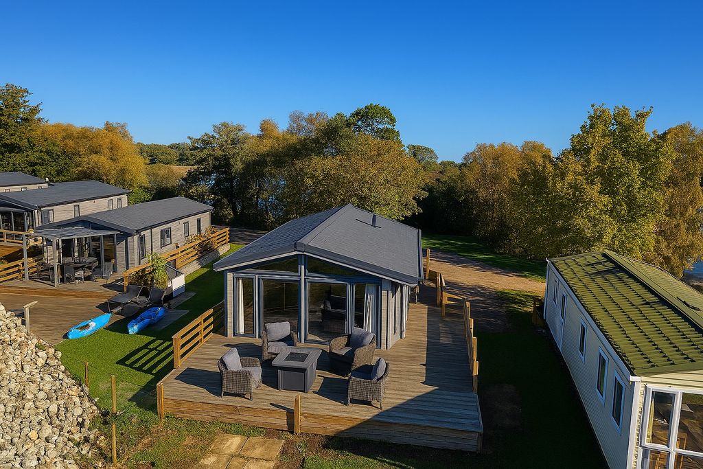 Property photo 1 of 21