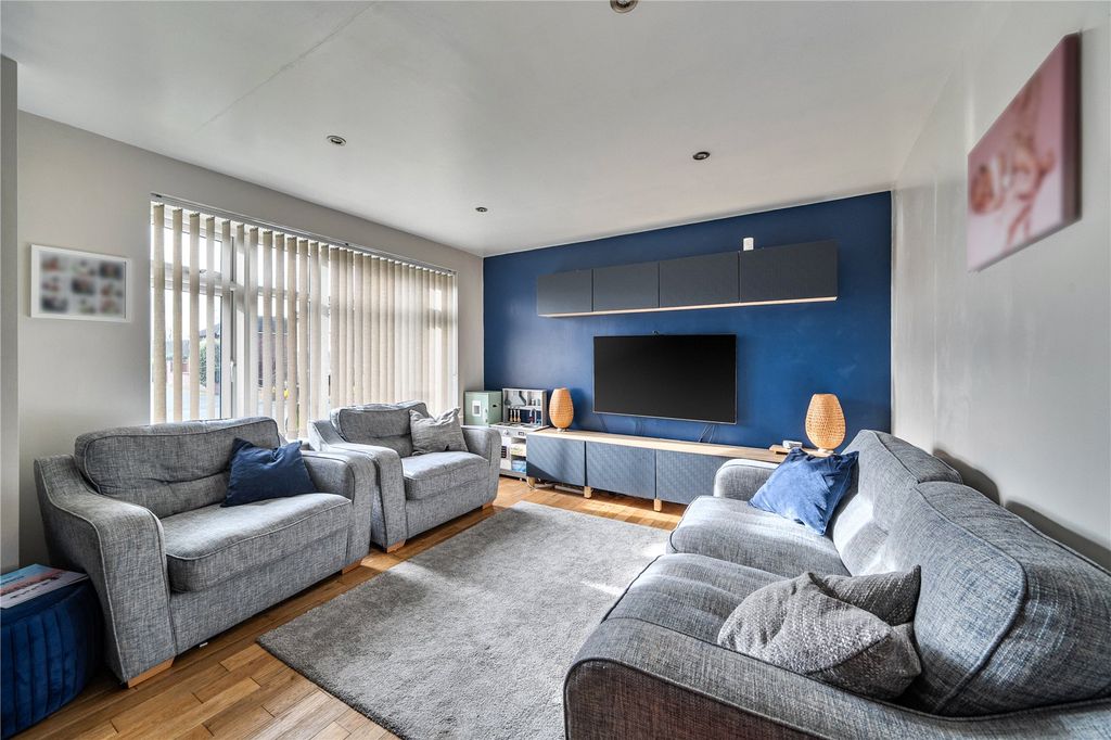 Property photo 2 of 20 Picture No. 22