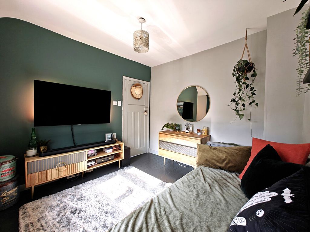 Property photo 2 of 23 Picture No. 03