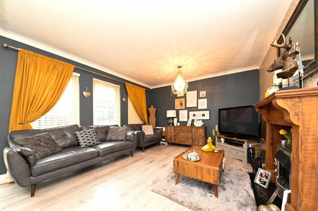 Property photo 3 of 22