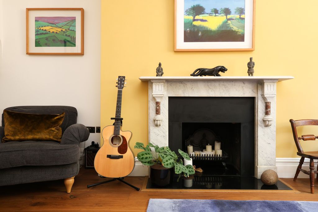 Property photo 3 of 14 Fireplace