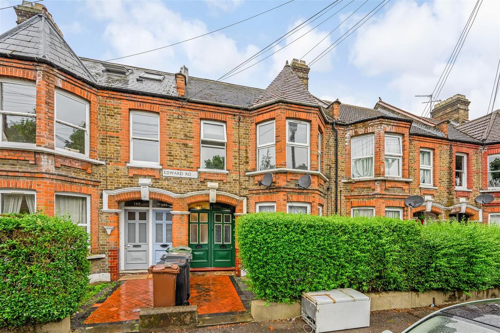 Property photo 1 of 23 153 Edward Road-28.Jpg