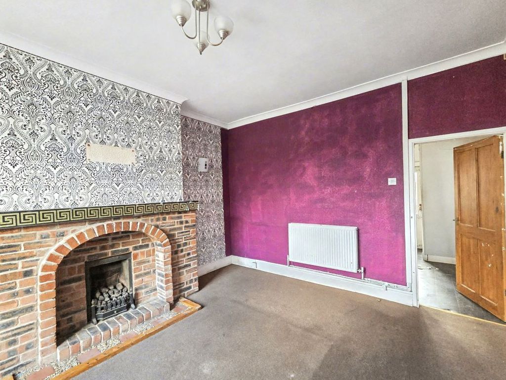 Property photo 2 of 16