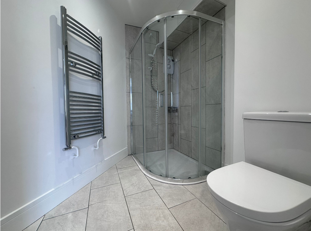 Property photo 2 of 4 Bathroom