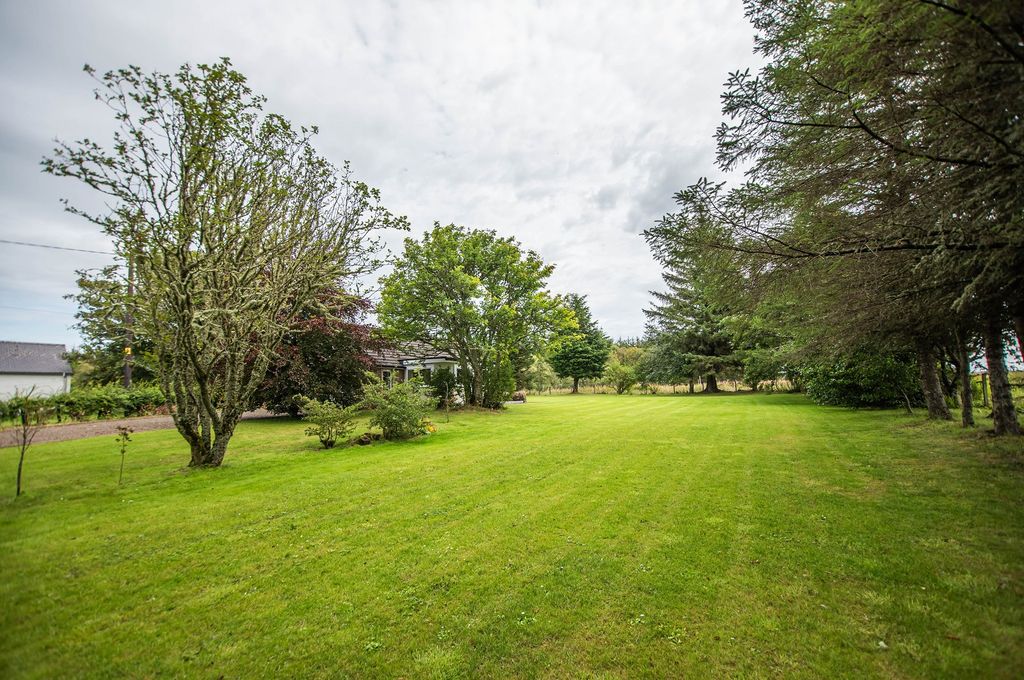 Property photo 2 of 19 Not Specified
