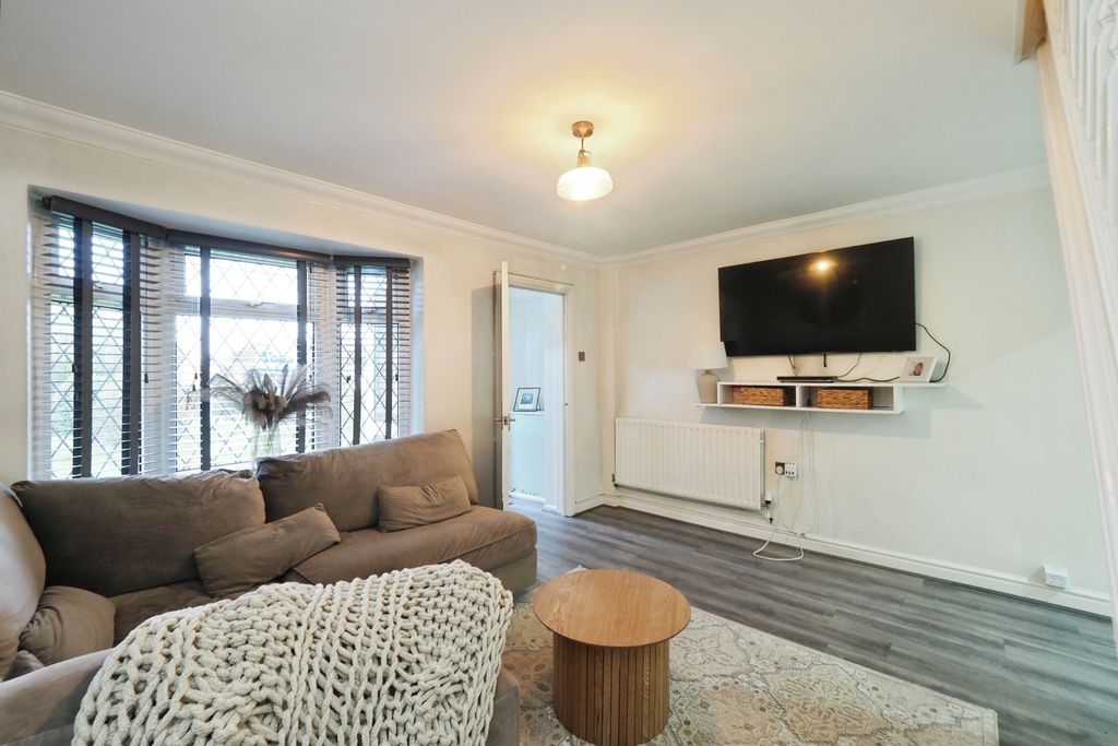 Property photo 3 of 20 Onp30086