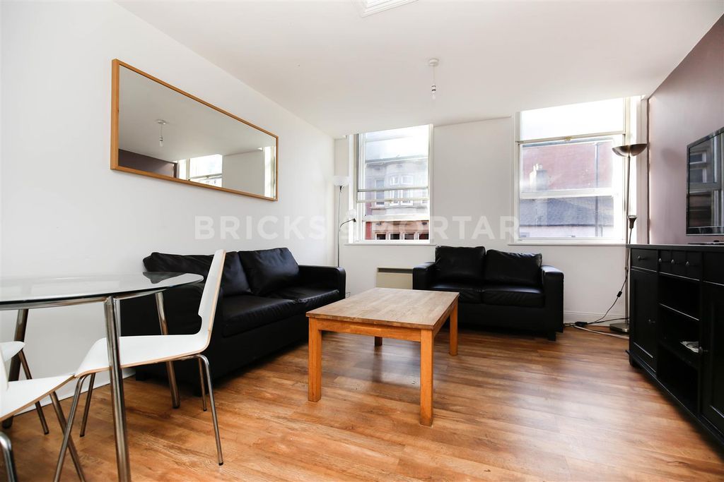 Property photo 1 of 7 Zqg4Vt6Bcaxbqh1ci2_P5Fg3Use.Jpg