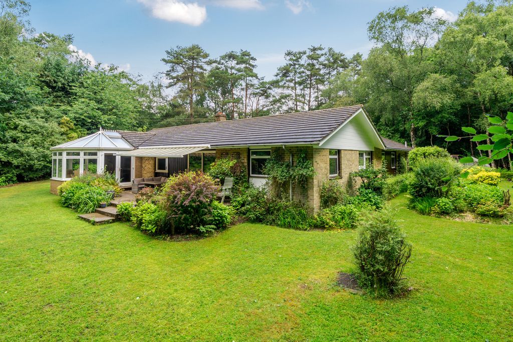 Property photo 1 of 18 Rear Shot