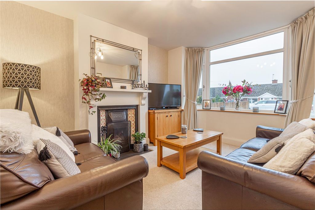 Property photo 2 of 26 Living-Room-1.Jpg