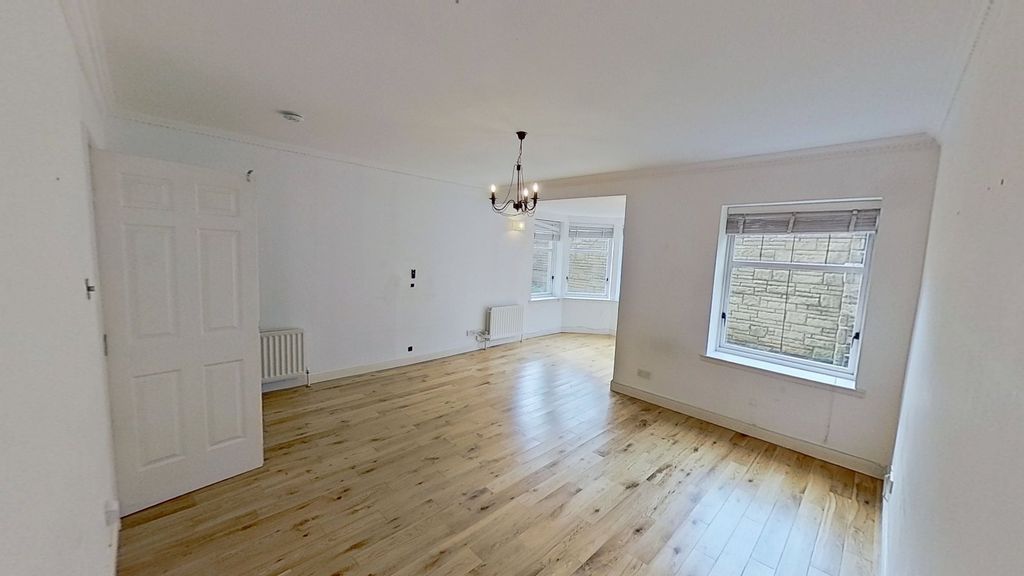 Property photo 2 of 12 Photo 2