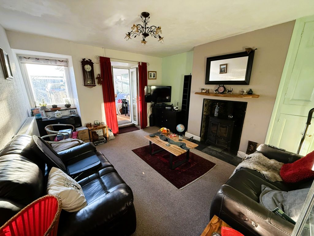 Property photo 3 of 19
