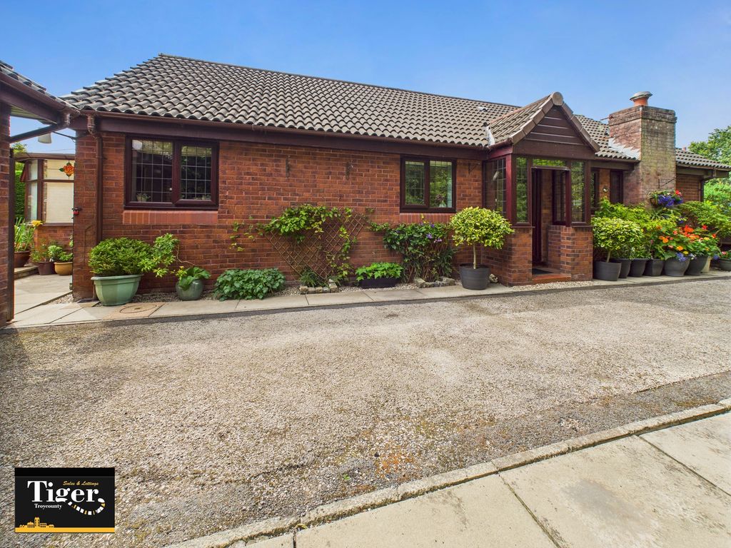 Property photo 2 of 33 Cam02176G0-Pr0671-Still009