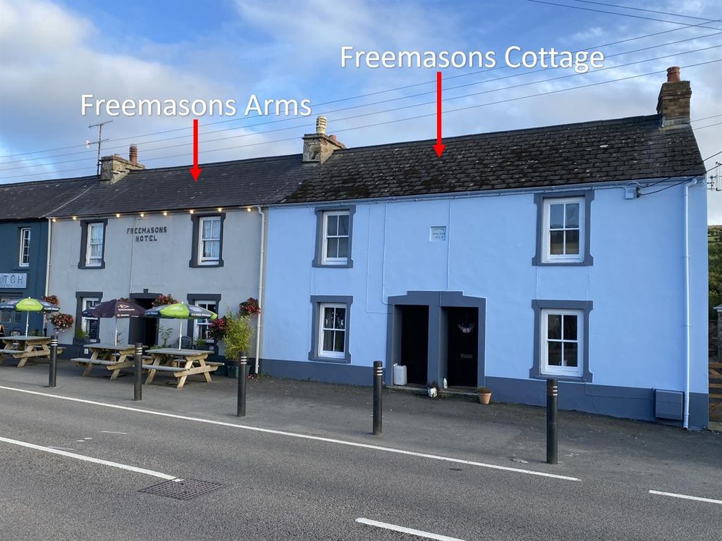 Property photo 1 of 49 Freemasons.Jpg