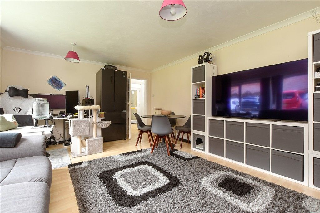 Property photo 3 of 12 Living Room