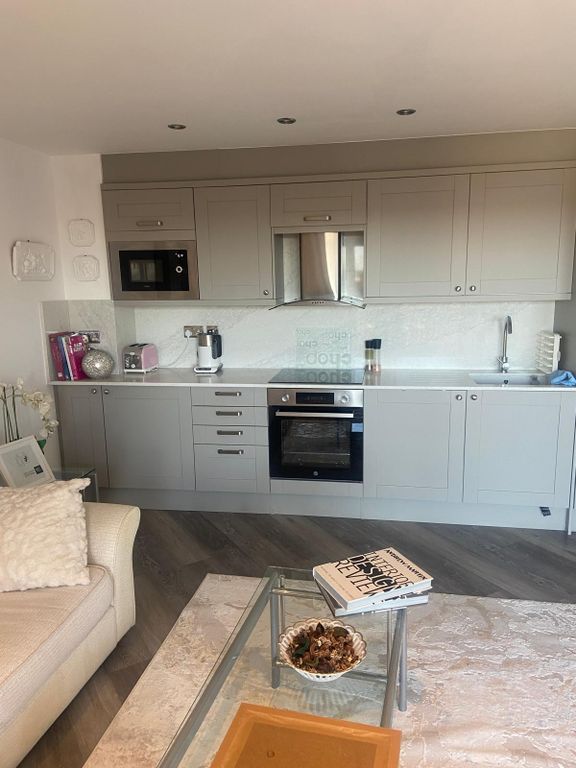 Property photo 1 of 21 18