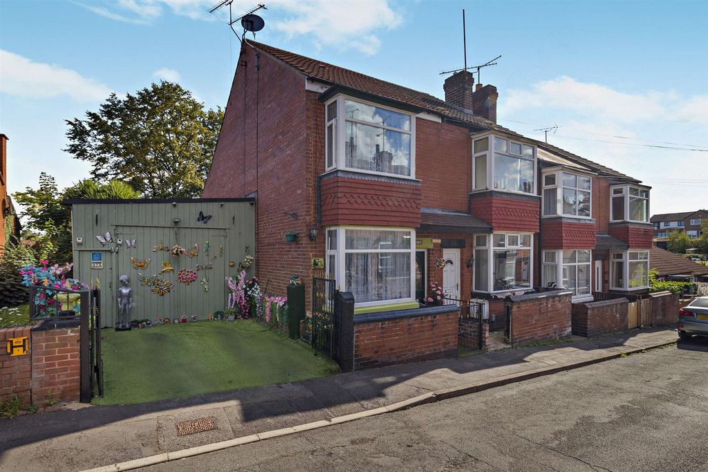 Property photo 1 of 20
