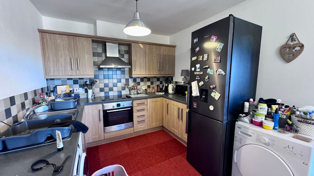 Property photo 2 of 11 Img_1352