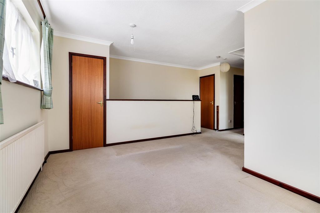 Property photo 2 of 6 Img (11).Jpg