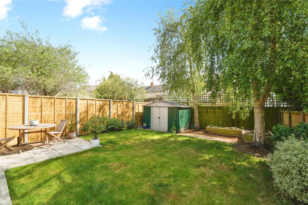 Property photo 2 of 14 Picture No. 38