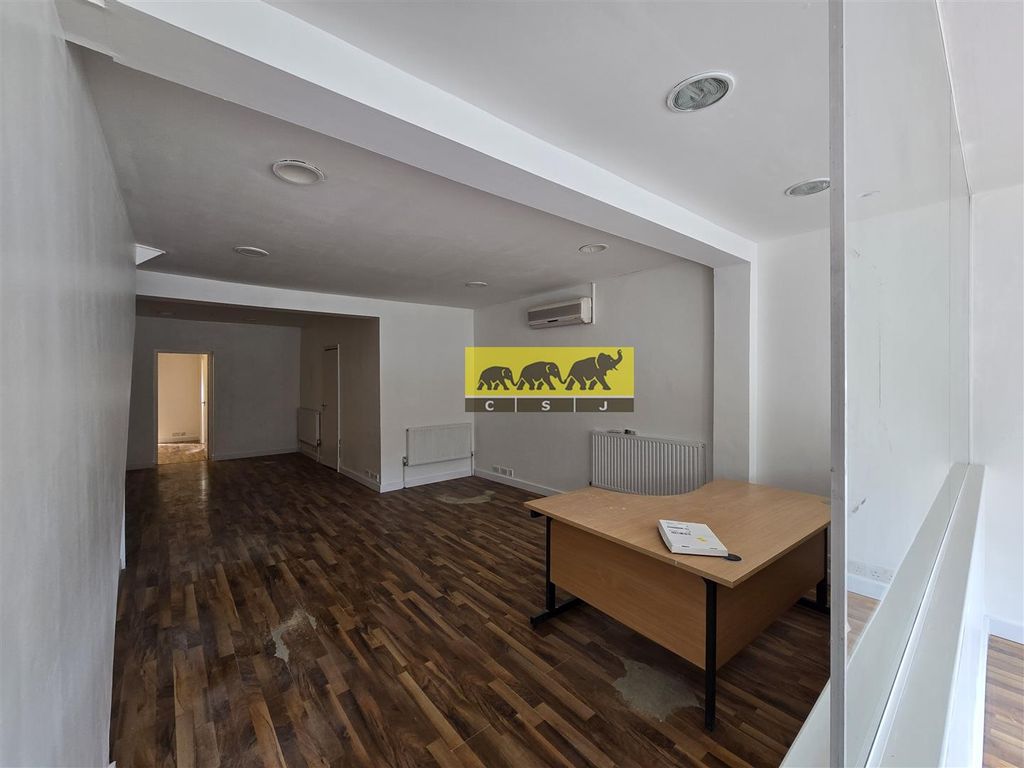Property photo 3 of 12 File18.Jpg