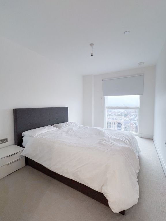 Property photo 3 of 7 Bedroom