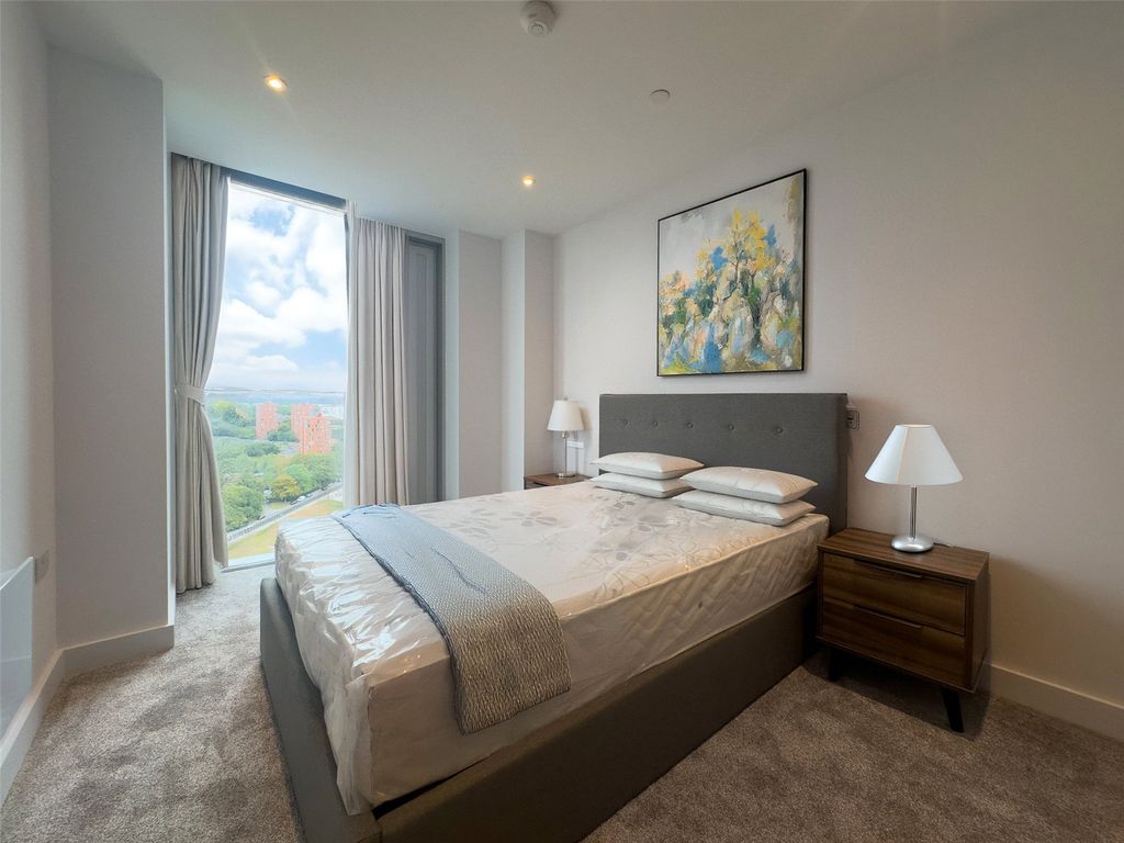 Property photo 3 of 21 Picture No. 34