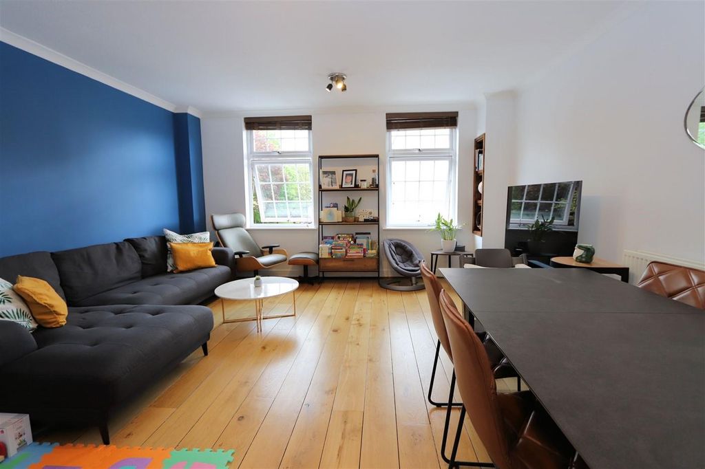 Property photo 3 of 18 Img_0024.Jpg