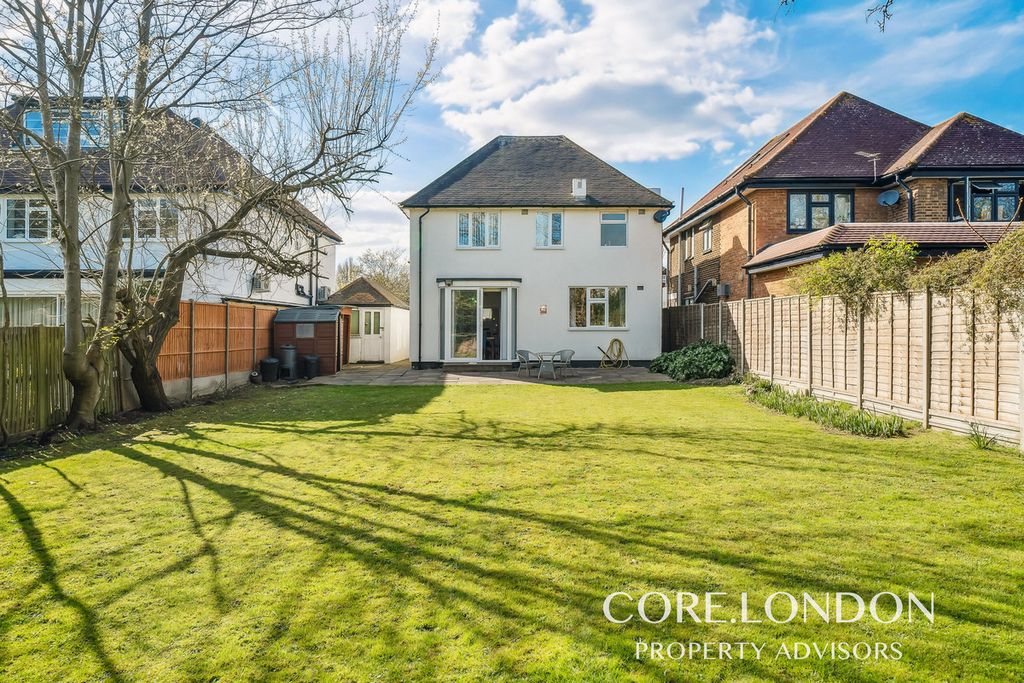 Property photo 2 of 16