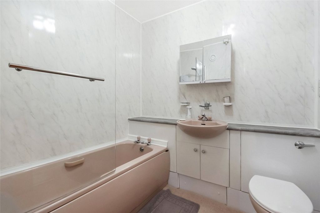 Additional image 12 of 2 bed flat for saleUnion Street, Hamilton, South Lanarkshire ML3