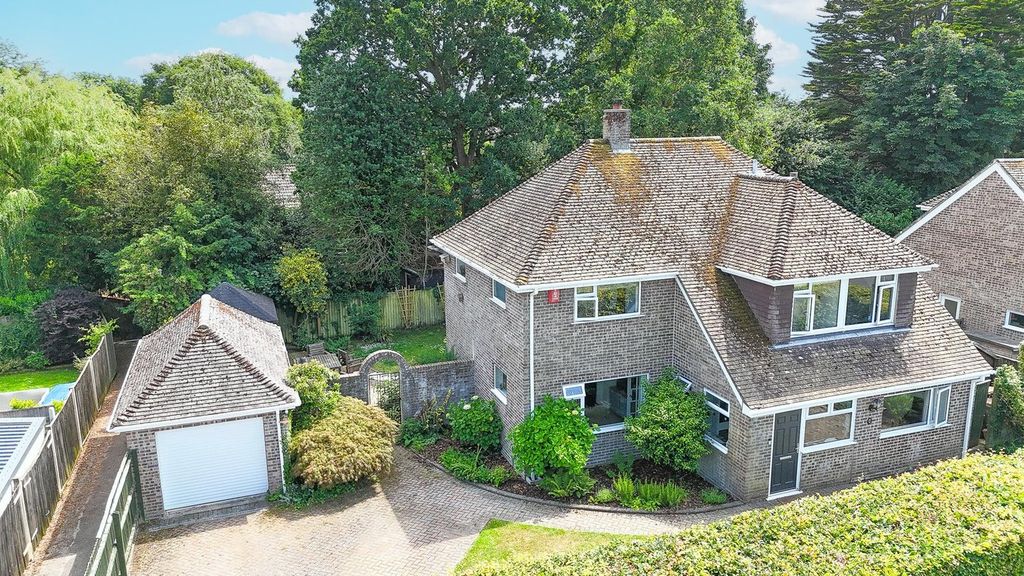 Property photo 1 of 16