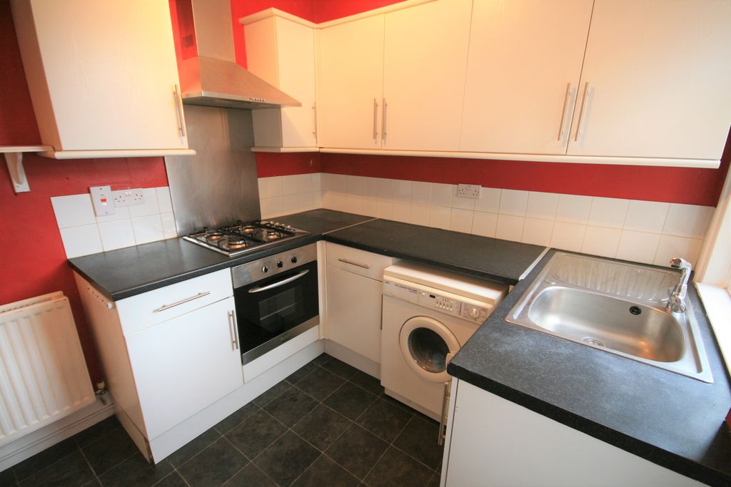 Property photo 3 of 8