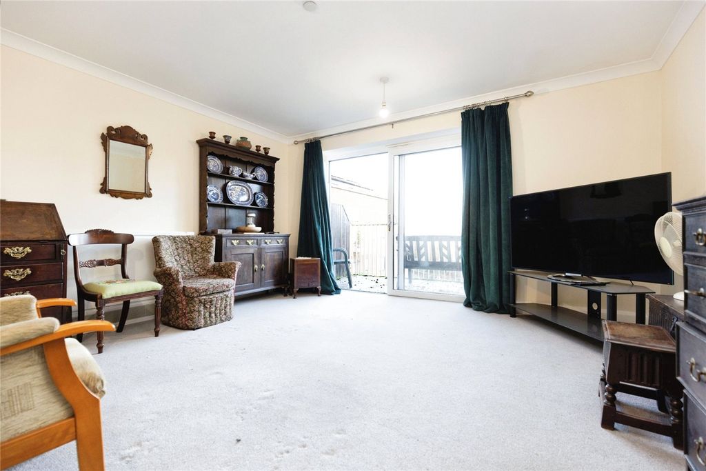 Property photo 3 of 14 Picture No. 07