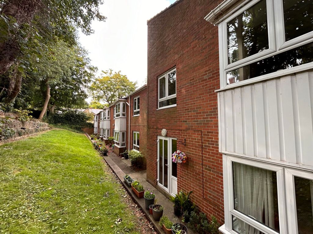 Property photo 2 of 4