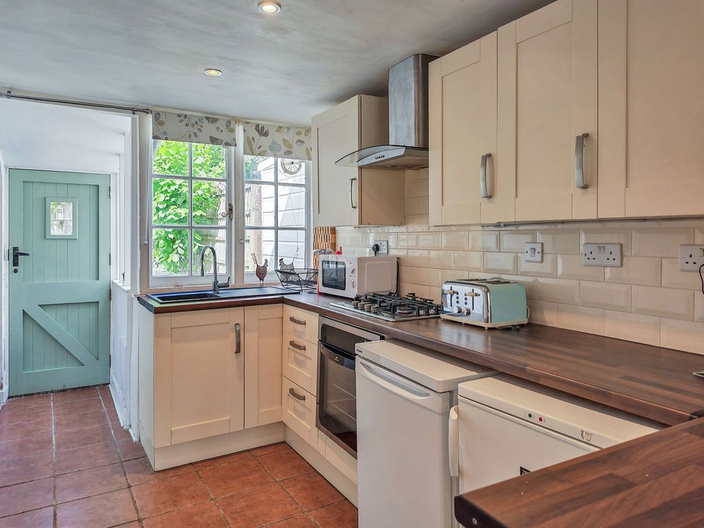 Property photo 3 of 14